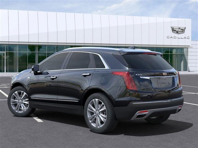 2025 Cadillac XT5 Premium Luxury photo 3