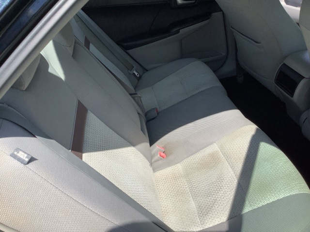 2012 Toyota Camry LE photo 23