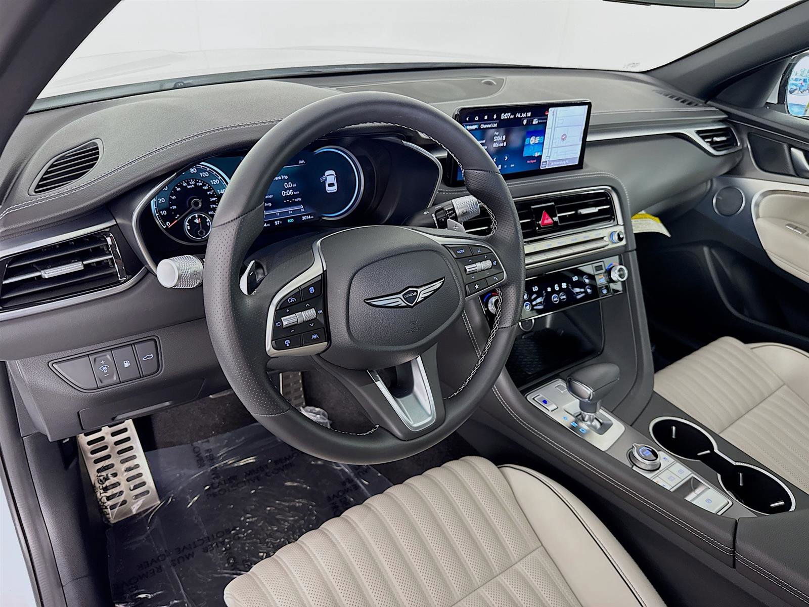 2025 Genesis G70 3.3T Sport Advanced photo 9