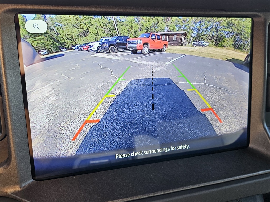 2025 Ford Bronco Base photo 18