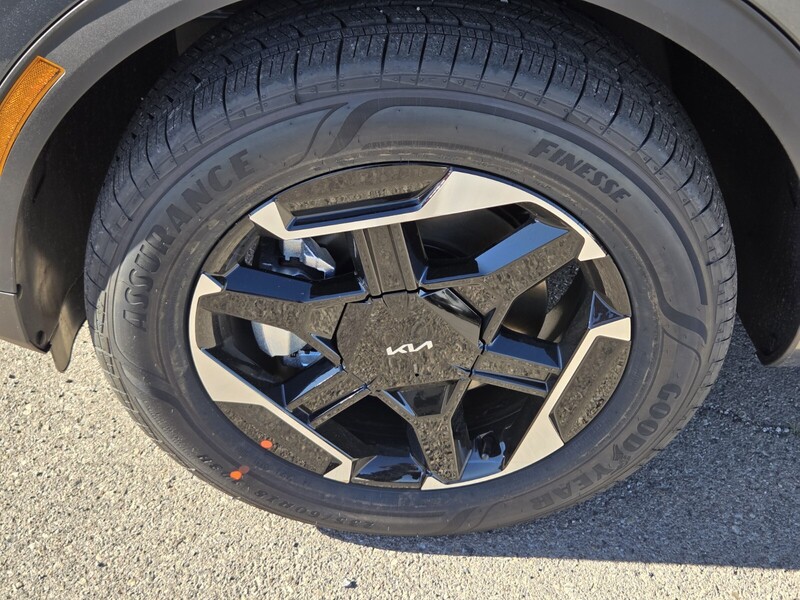 2026 Kia Sportage Hybrid S photo 4