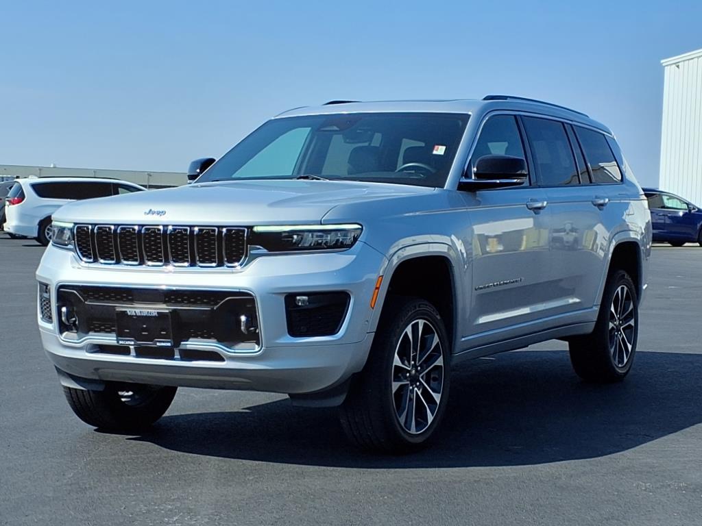 2022 Jeep Grand Cherokee Overland photo 18