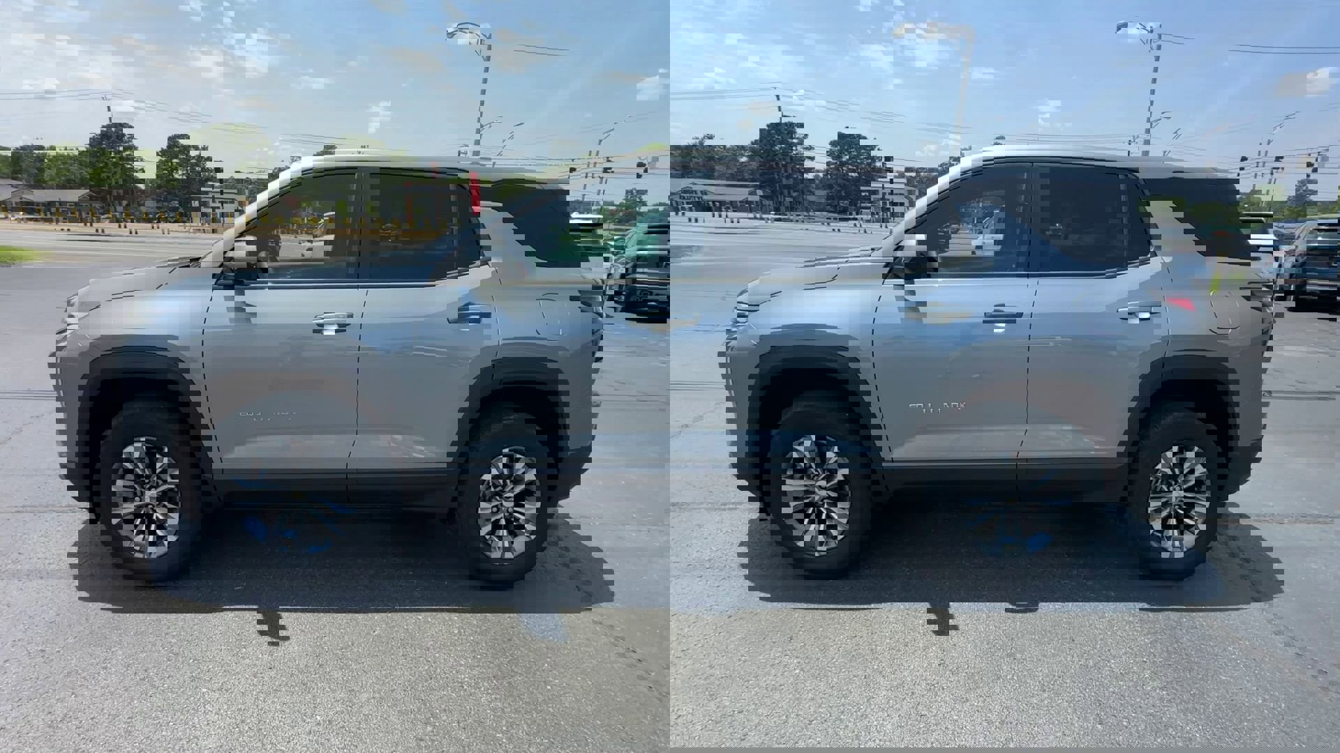 2026 Chevrolet Equinox LT photo 4
