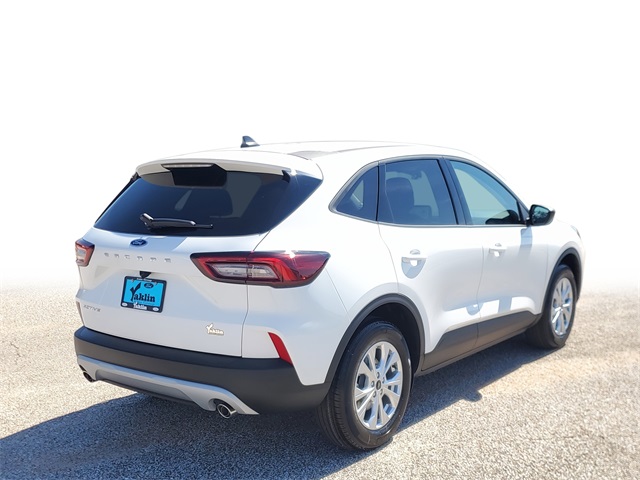 2026 Ford Escape Active photo 4