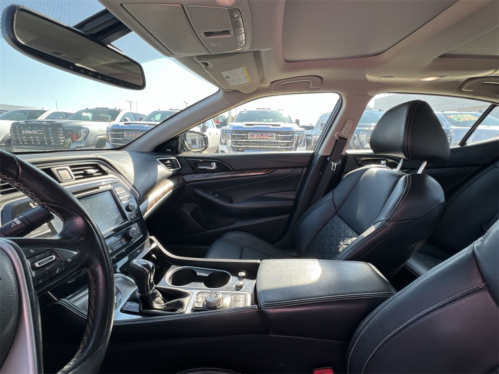 2017 Nissan Maxima Platinum photo 11