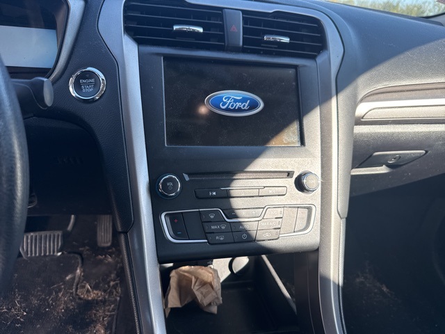 2018 Ford Fusion SE photo 6