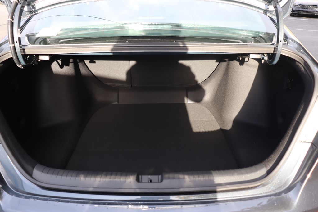 2025 Honda Accord Touring photo 13