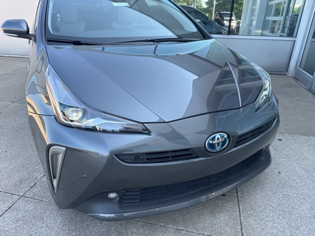 2022 Toyota Prius XLE AWD-e photo 3