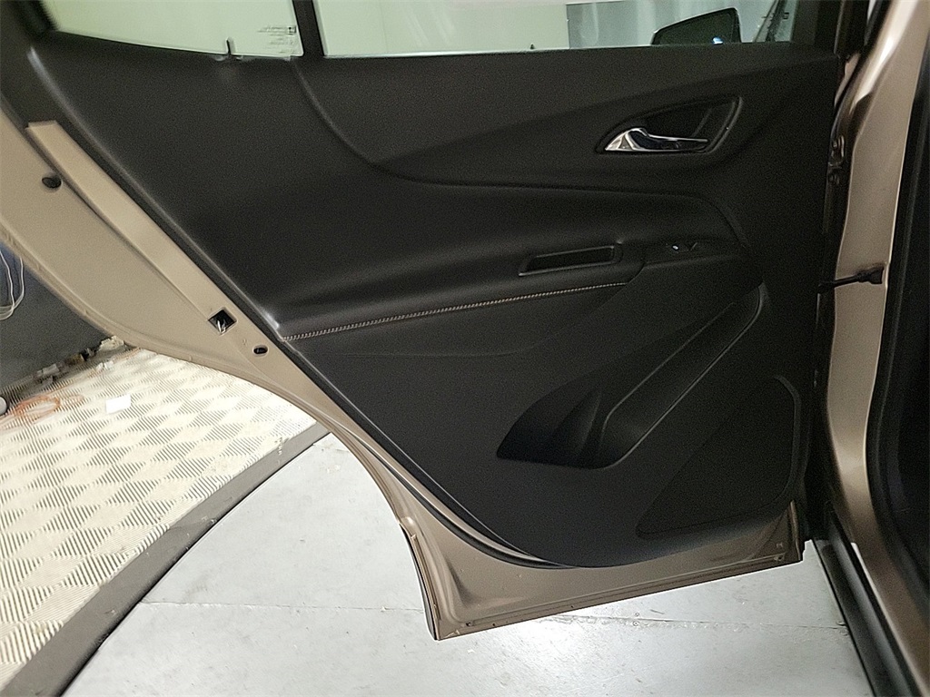 2018 CHEVROLET EQUINOX - Image 21