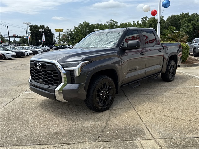 2025 Toyota Tundra SR5 photo 7