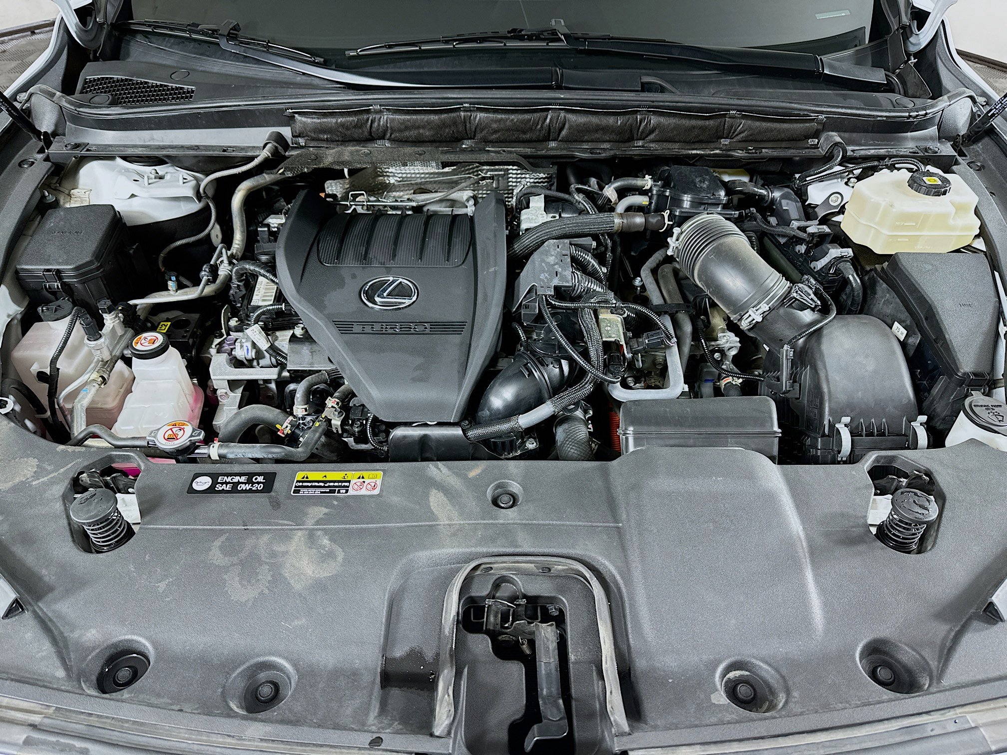 2023 Lexus RX 500h F SPORT Performance photo 31