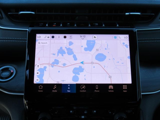 2025 Jeep Grand Cherokee Limited photo 21