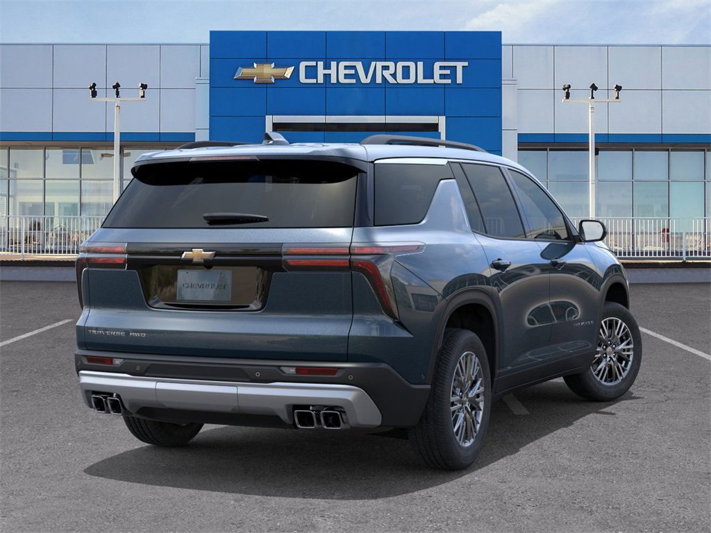 2026 Chevrolet Traverse photo 4