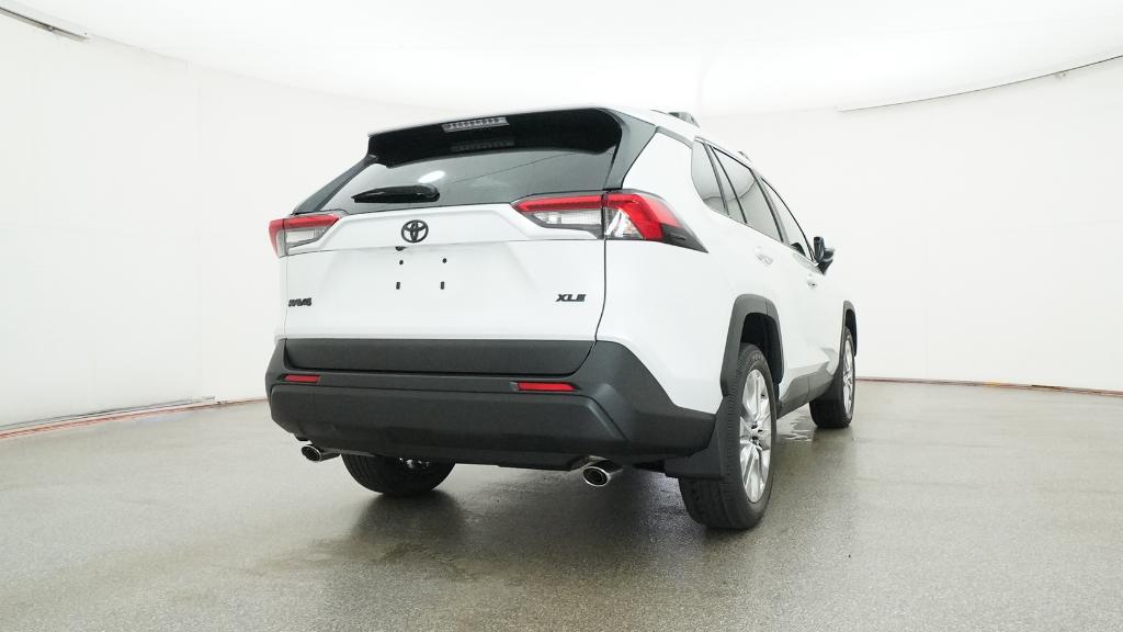 2025 Toyota RAV4 XLE Premium photo 20