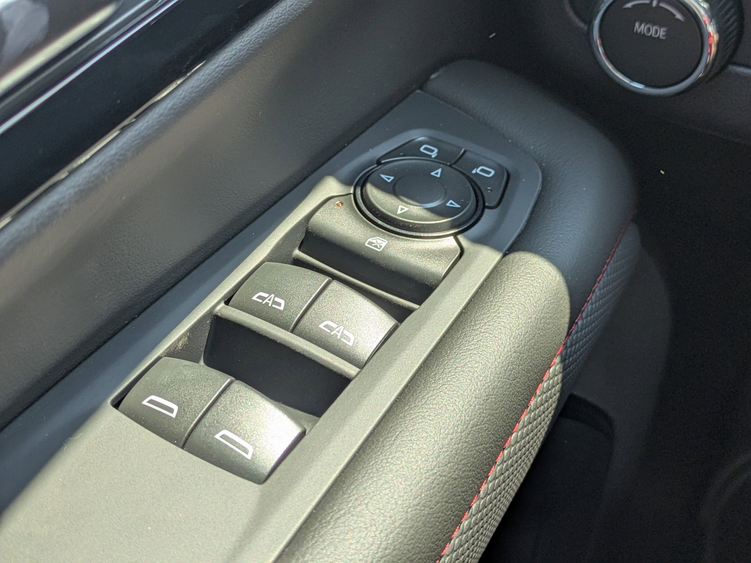 2026 Chevrolet Suburban RST photo 24