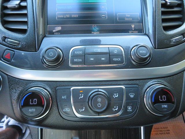 2018 Chevrolet Impala 1LT photo 24