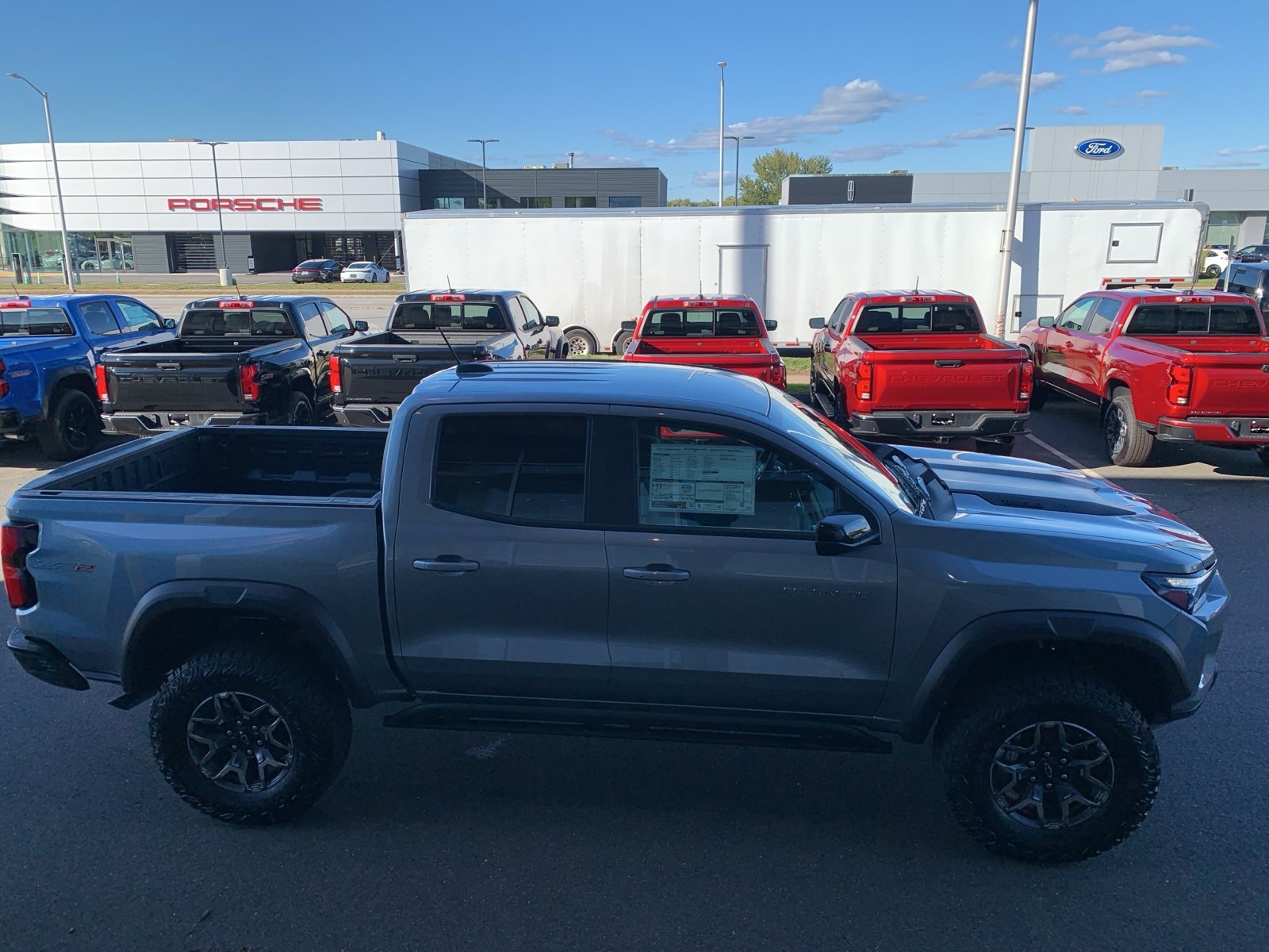 2026 Chevrolet Colorado ZR2 photo 4