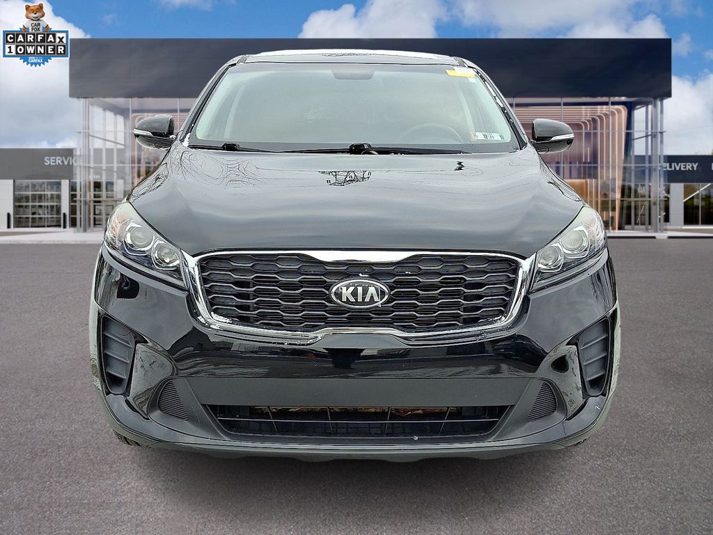 Used 2019 Kia Sorento LX with VIN 5XYPG4A31KG564215 for sale in Conshohocken, PA