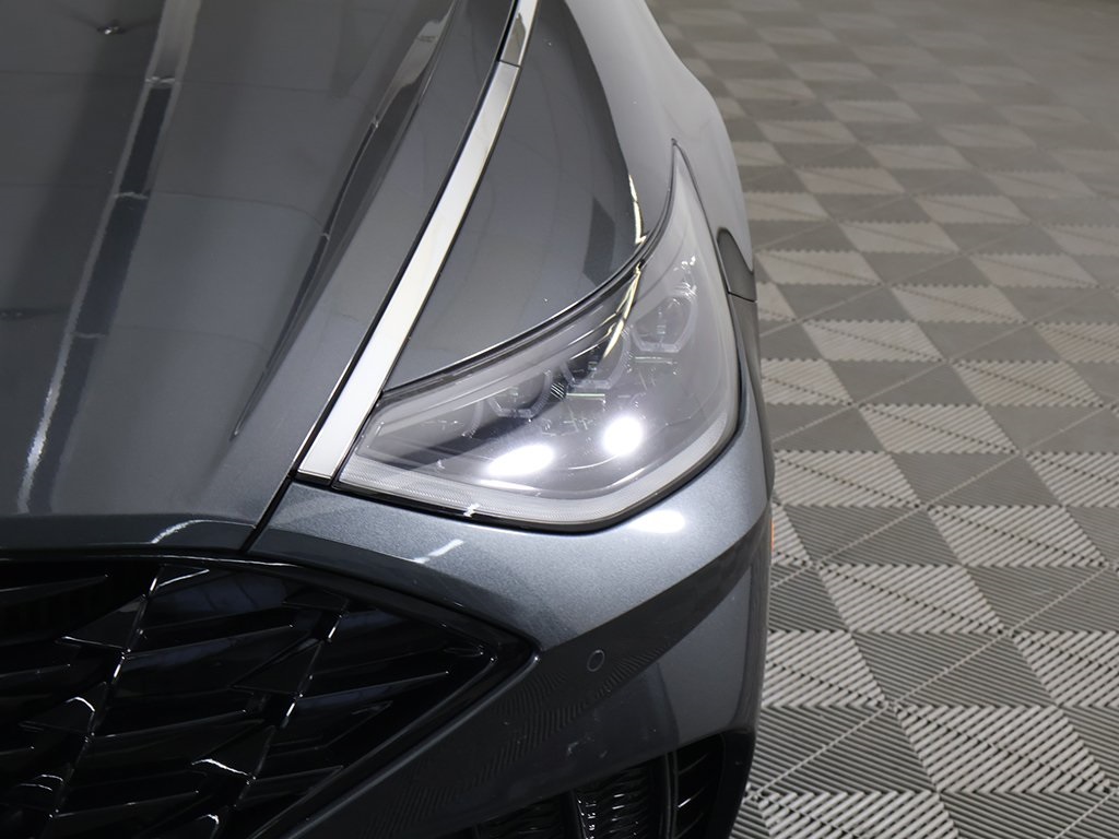 2022 Hyundai Sonata Limited photo 15