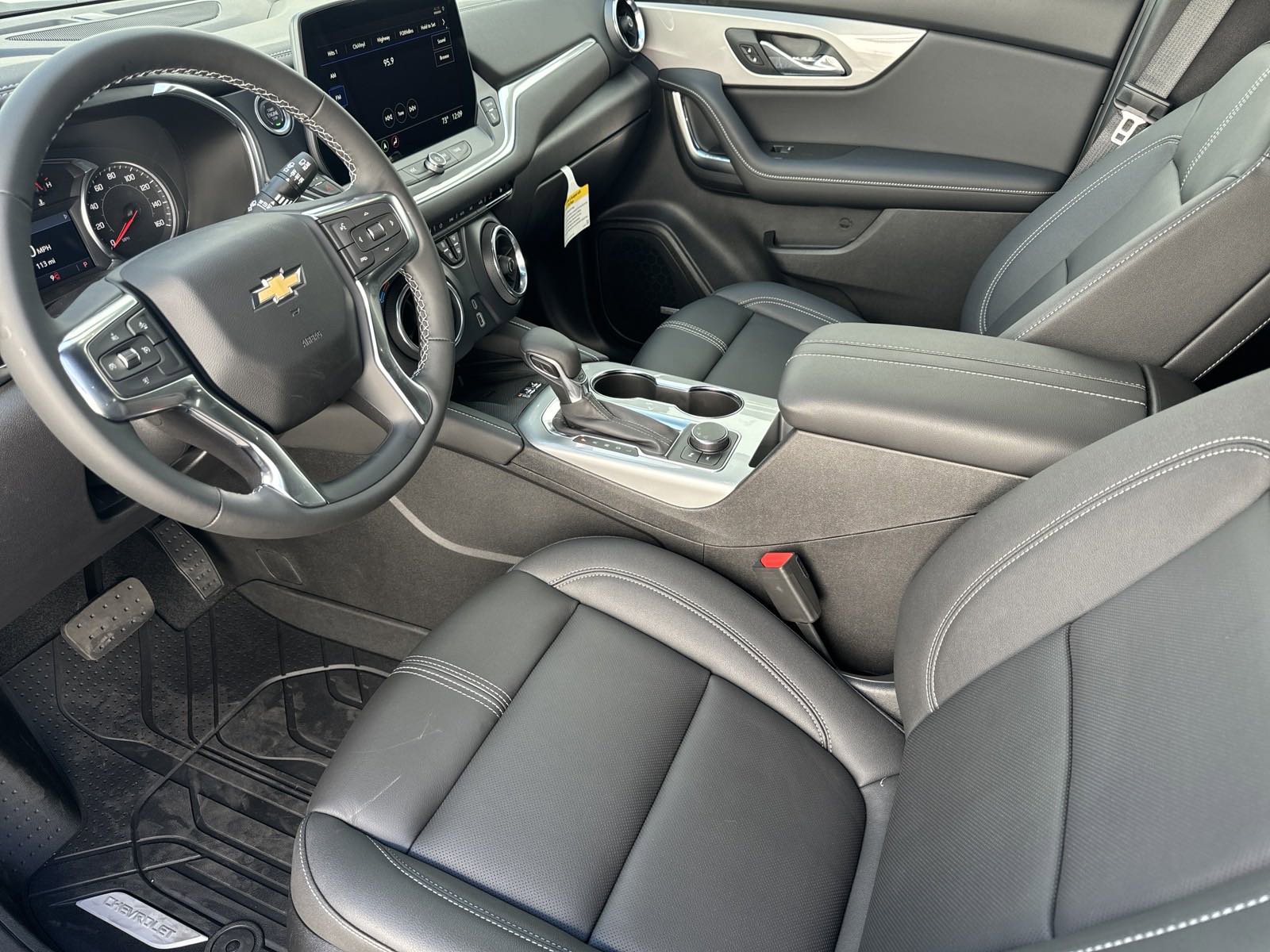 2025 Chevrolet Blazer 3LT photo 8