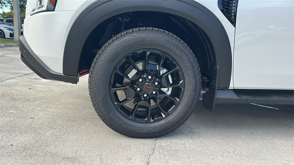 2026 Nissan Armada photo 9