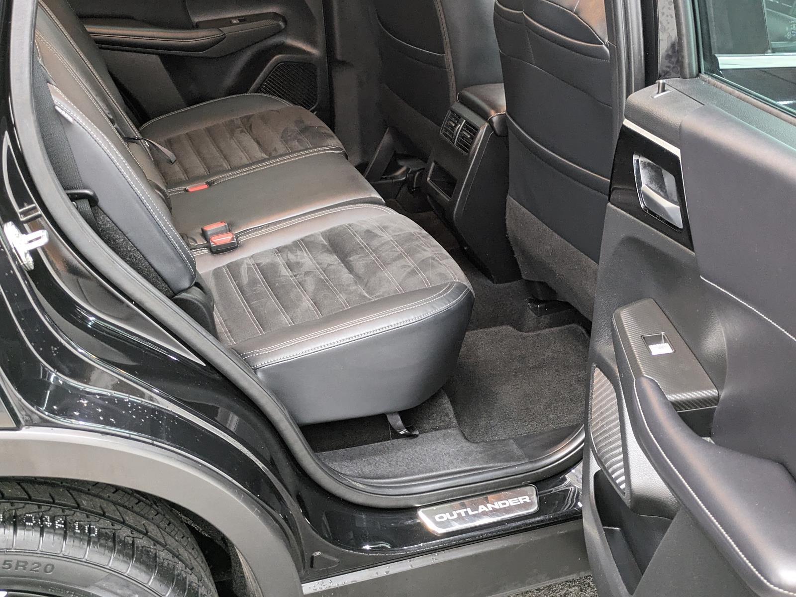 2022 Mitsubishi Outlander SE photo 17