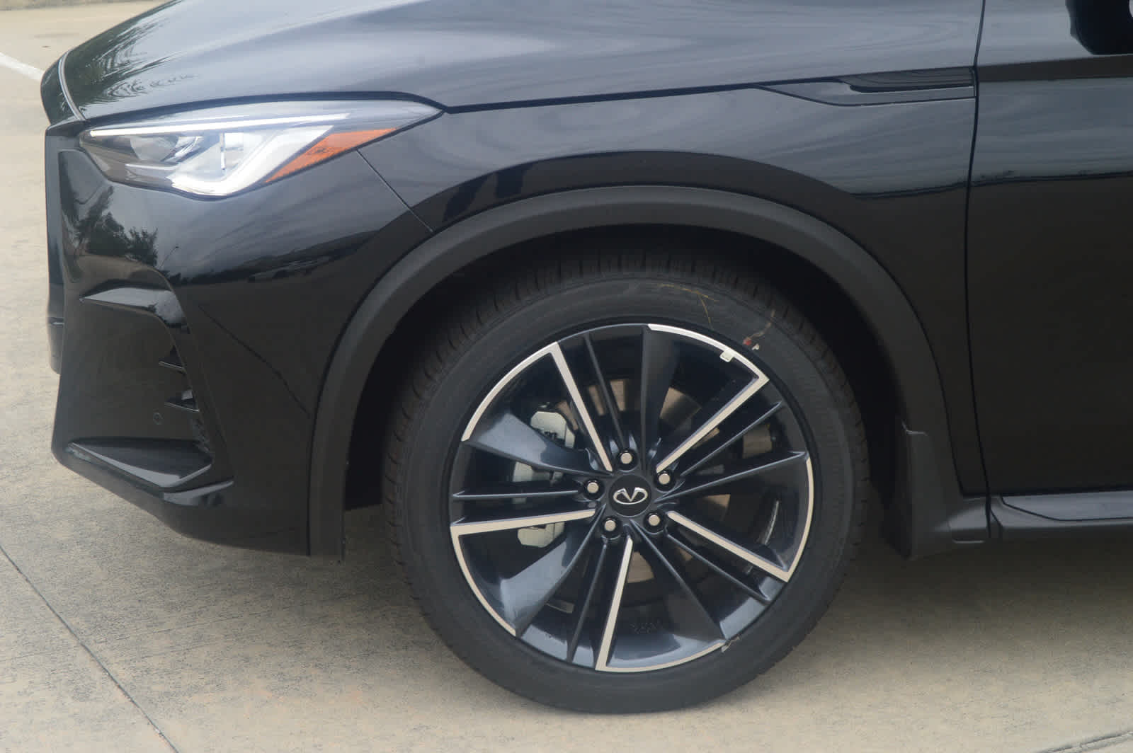 2025 Infiniti QX50 SPORT AWD photo 5