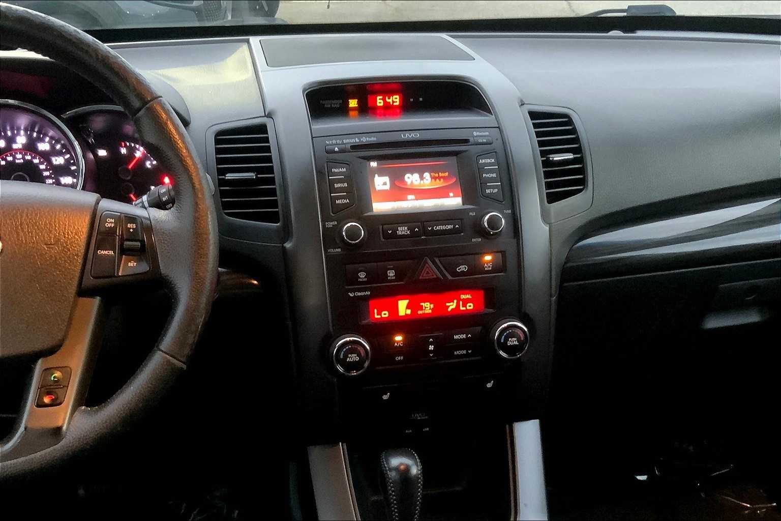2013 Kia Sorento EX V6 photo 6