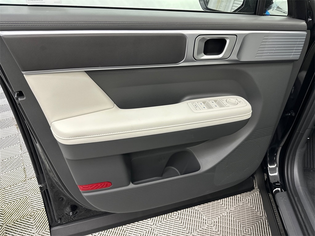 2026 Hyundai Santa Fe SEL photo 10
