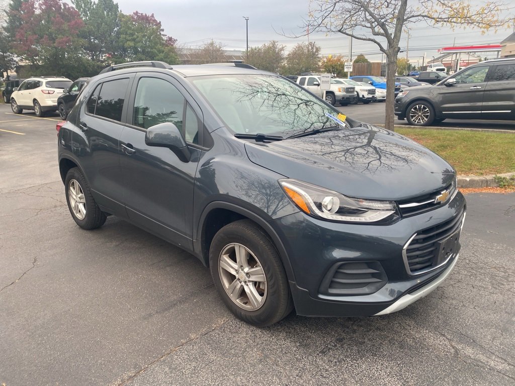 Used 2022 Chevrolet Trax LT with VIN KL7CJPSM6NB541629 for sale in Hamburg, NY