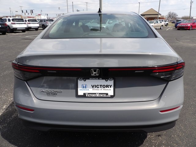 2025 Honda Accord SE photo 6