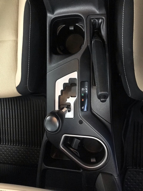 2018 Toyota RAV4 XLE photo 19