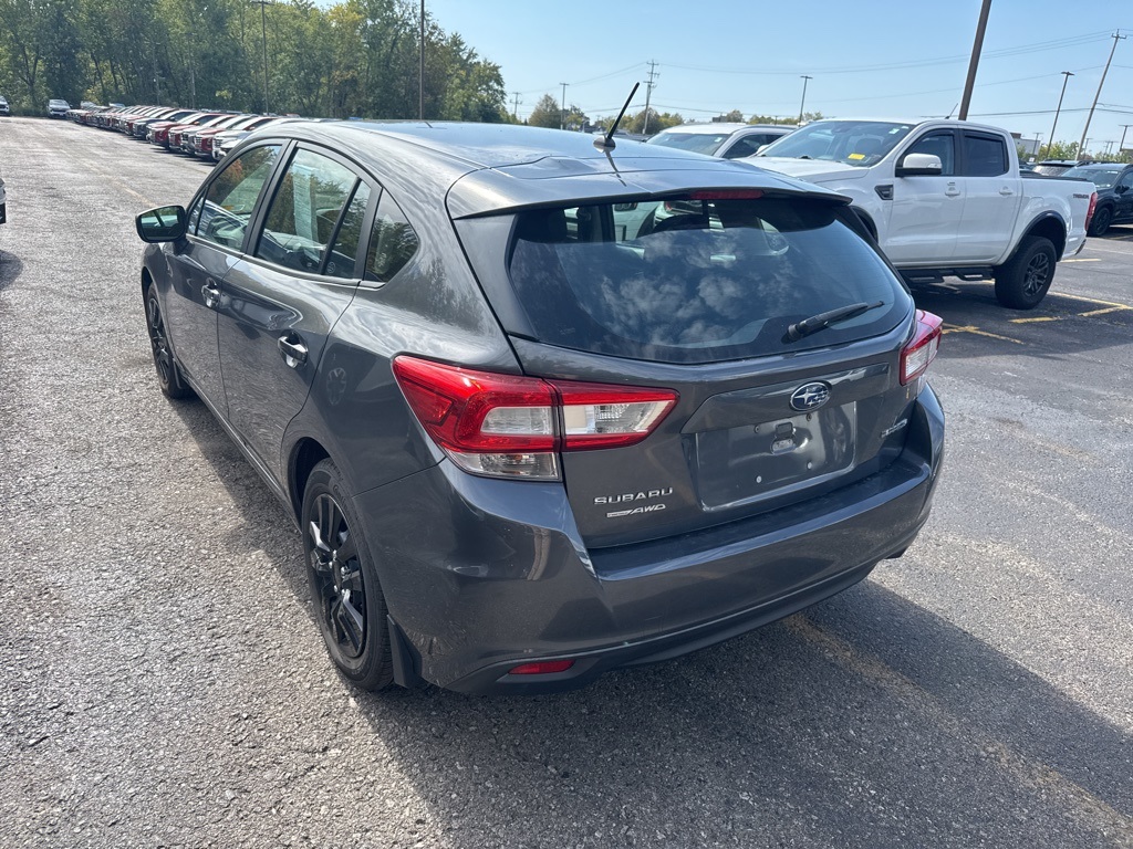 2019 Subaru Impreza 2.0i photo 4