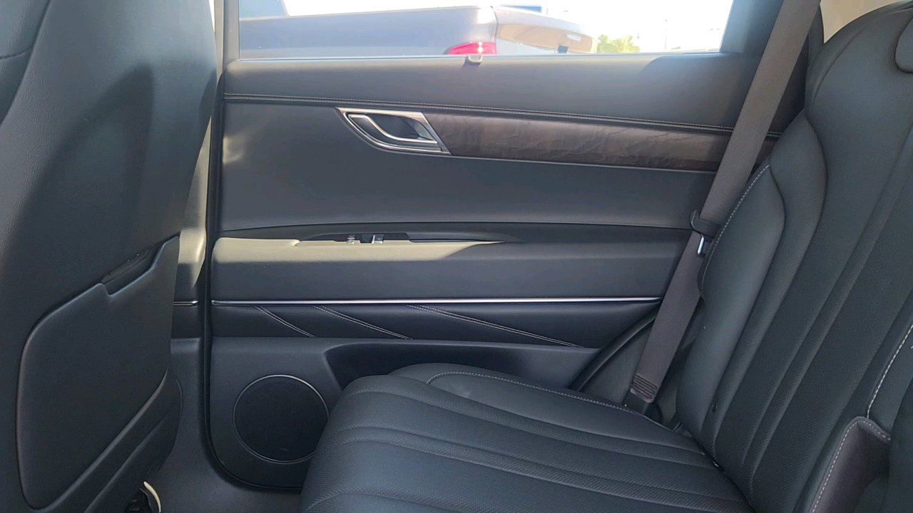 2024 Genesis GV80 3.5T photo 12