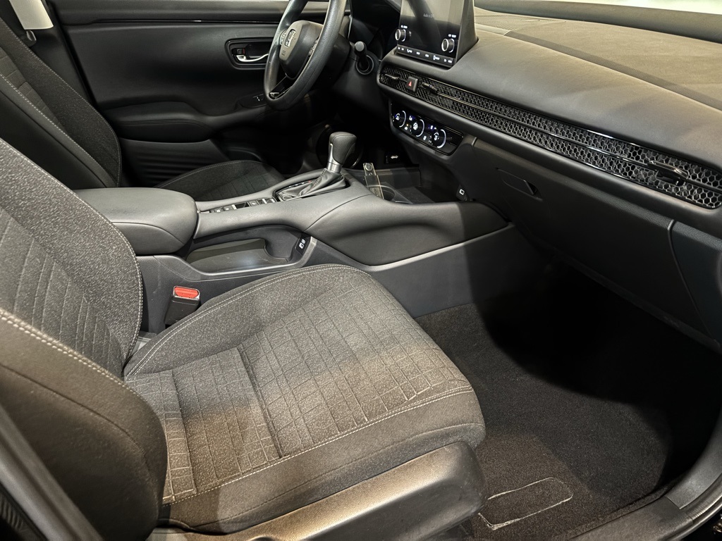 2023 Honda HR-V LX photo 7