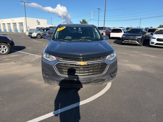 2019 Chevrolet Traverse LS photo 3