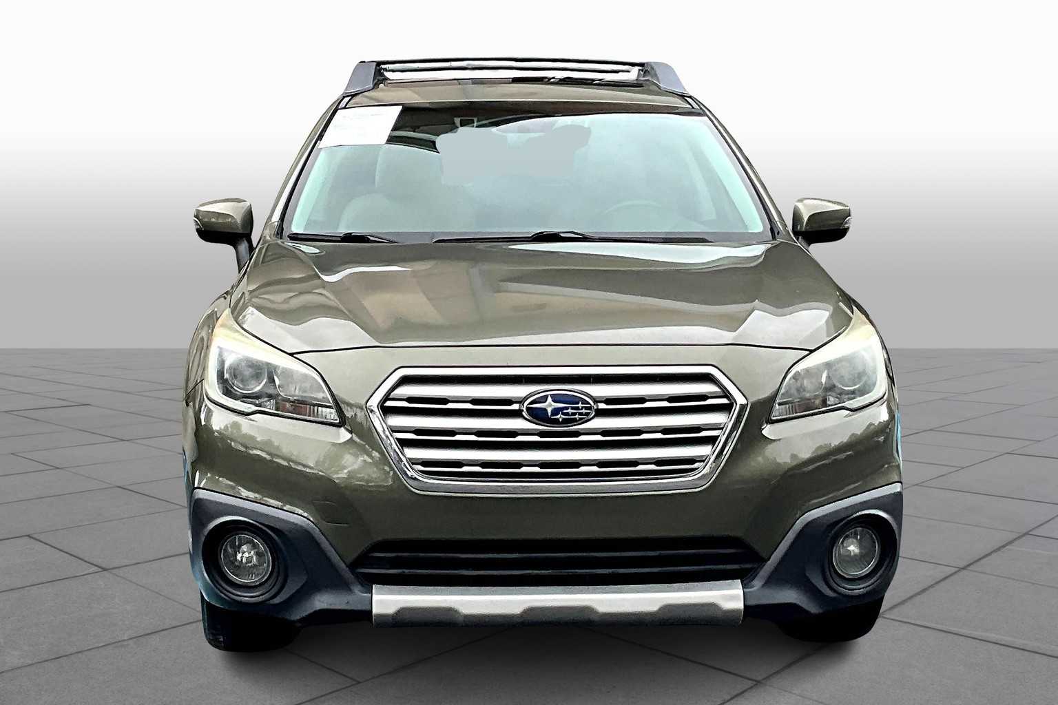 2016 Subaru Outback 2.5i Limited photo 3