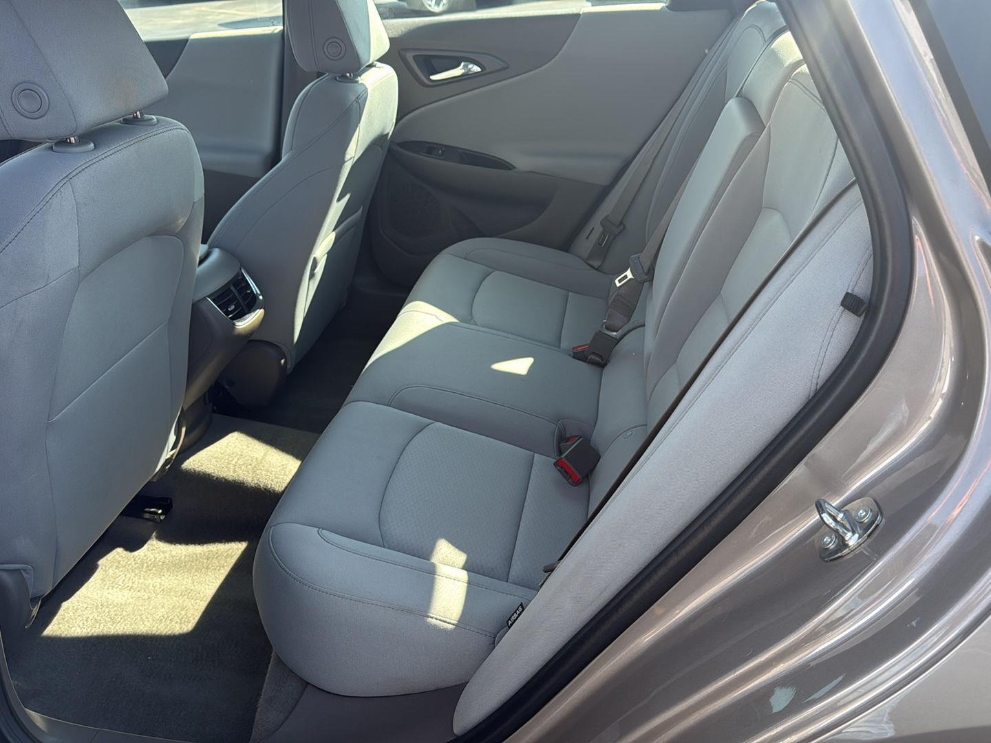 2023 Chevrolet Malibu 1LT photo 10