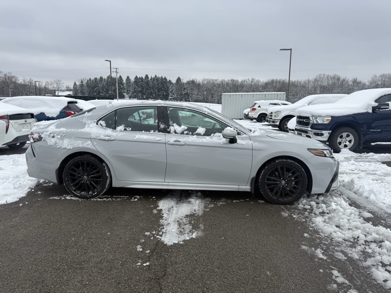 2024 Toyota Camry XSE photo 3