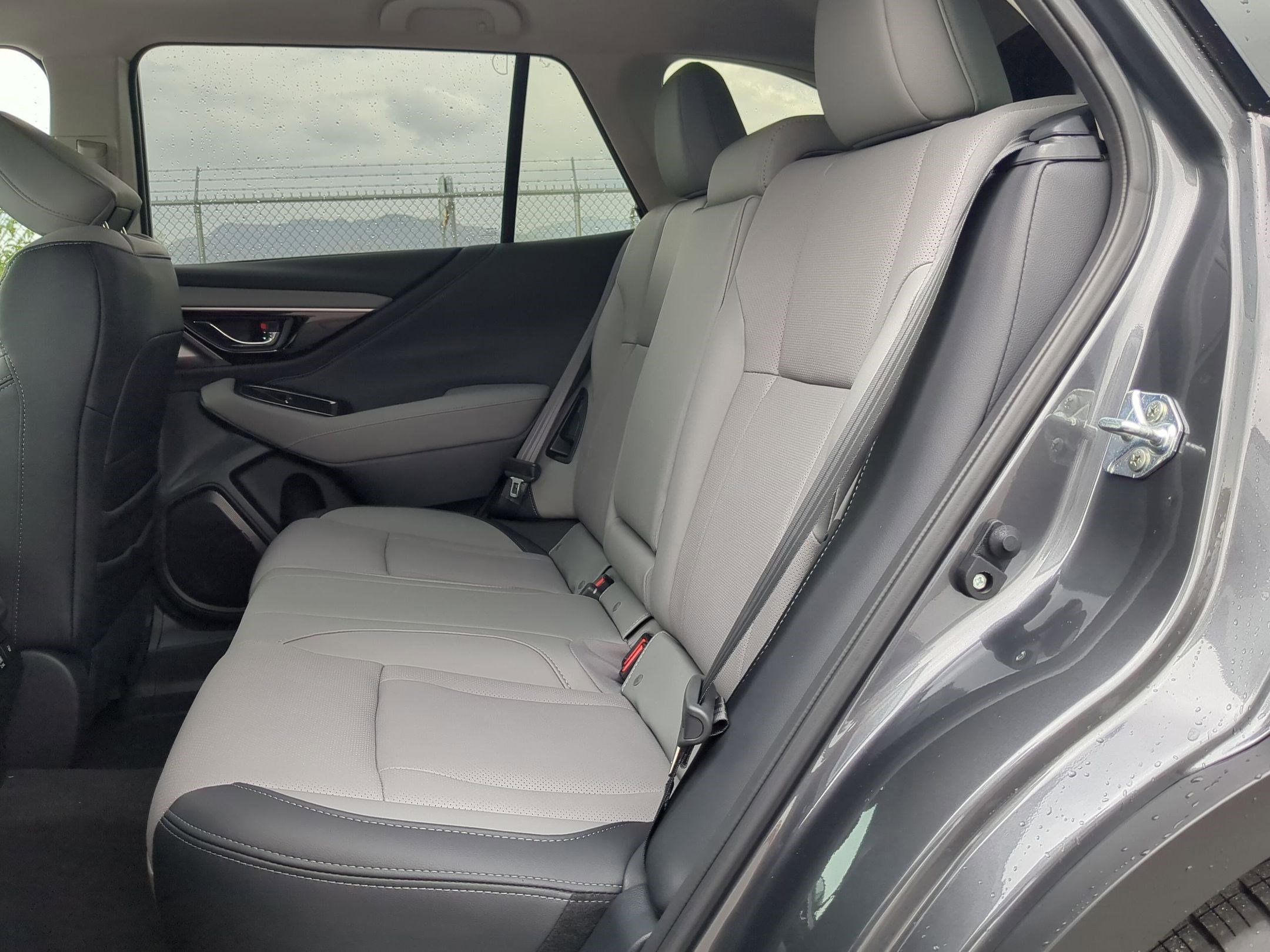 2025 Subaru Outback Limited photo 15
