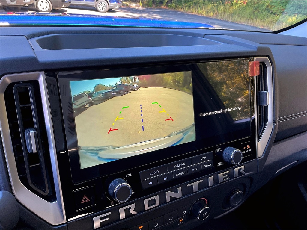 2025 Nissan Frontier SV photo 16