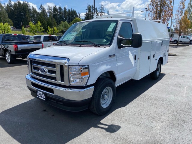 2025 Ford E-350SD Base