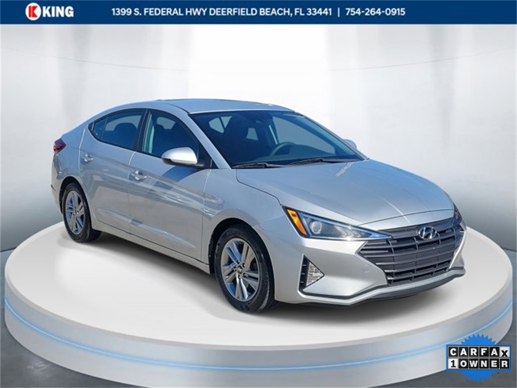 2019 Hyundai Elantra SEL's photo