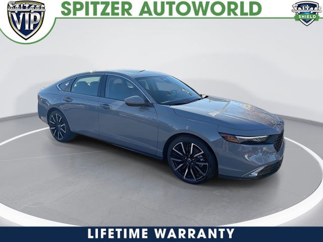 2025 Honda Accord Hybrid Touring's photo