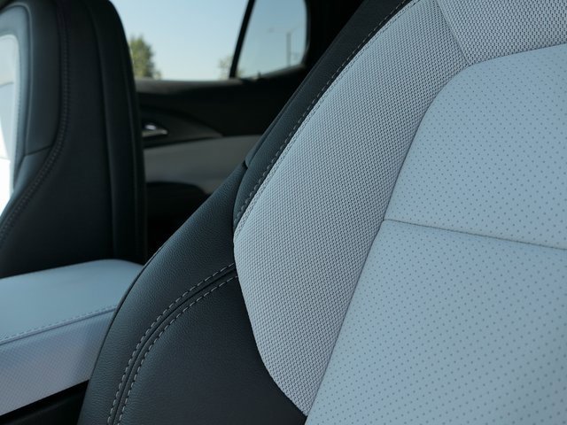 2026 Chevrolet Equinox LT photo 12