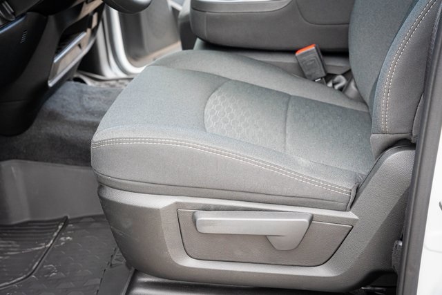 2025 Ram 2500 Tradesman photo 13