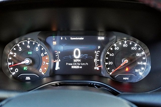 Used 2023 White Jeep Trailhawk image 27