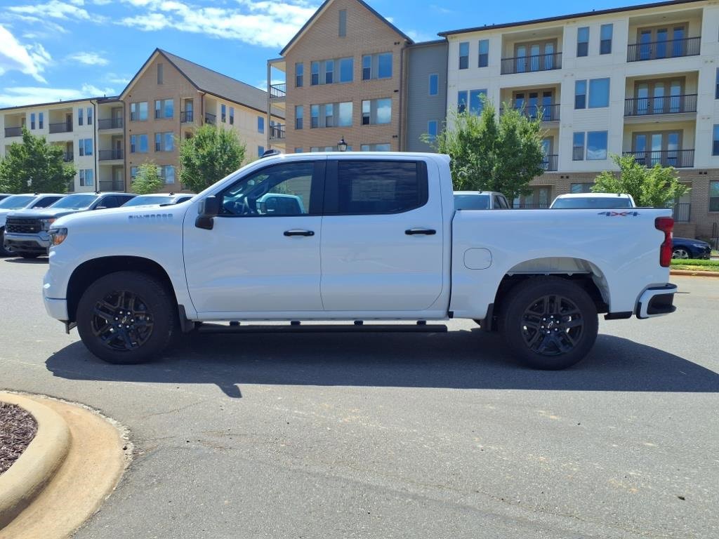 2026 Chevrolet Silverado 1500 Custom photo 25