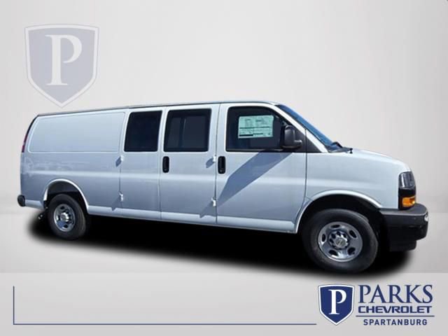 2025 Chevrolet Express Cargo Work Van's photo