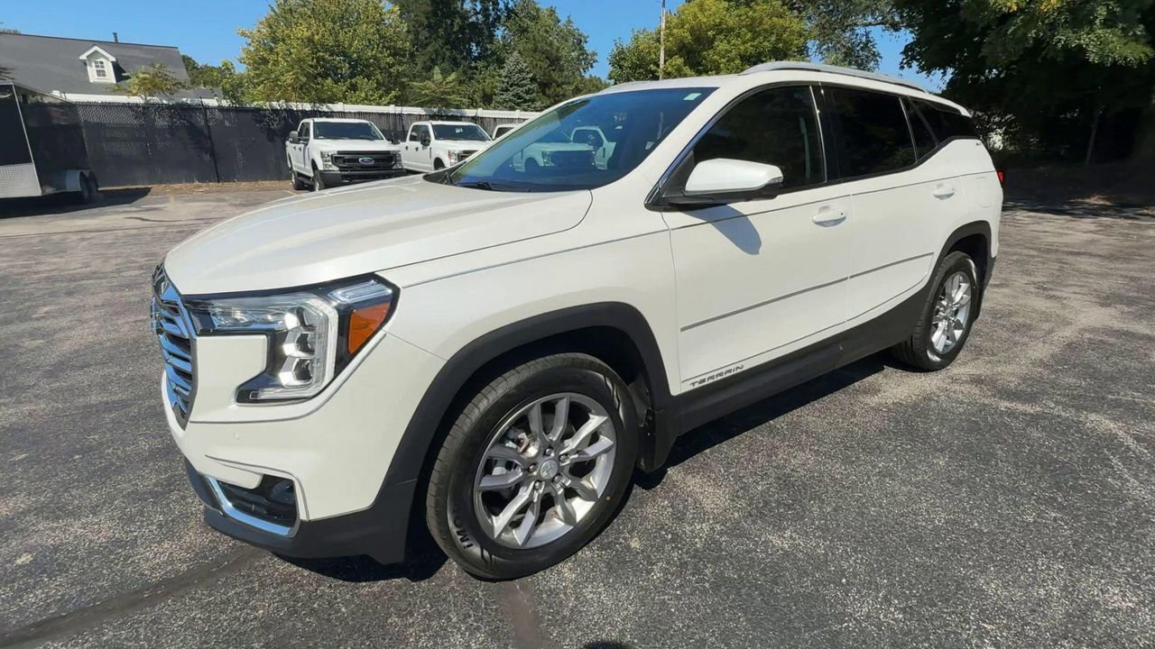 2022 Gmc Terrain SLT photo 3